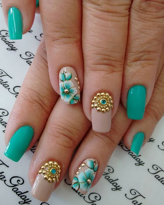 Unhas decoradas com Pedras como fazer