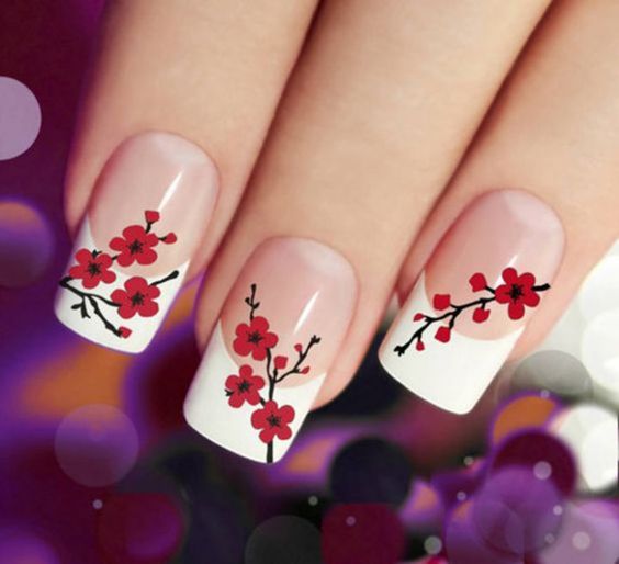 unhas decoradas com flores simples