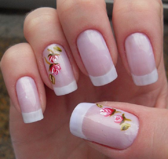 unhas decoradas com flores perfeitas