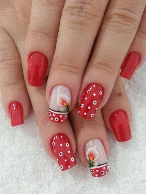 unhas decoradas na cor vermelha