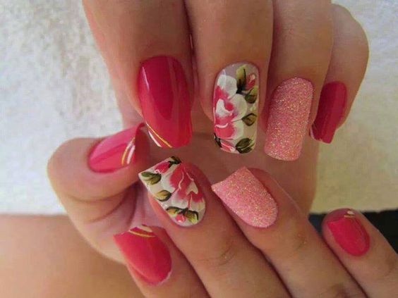 Unhas decoradas com Flores 2019