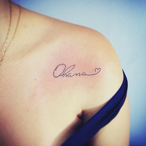 tatuagem escrita feminina