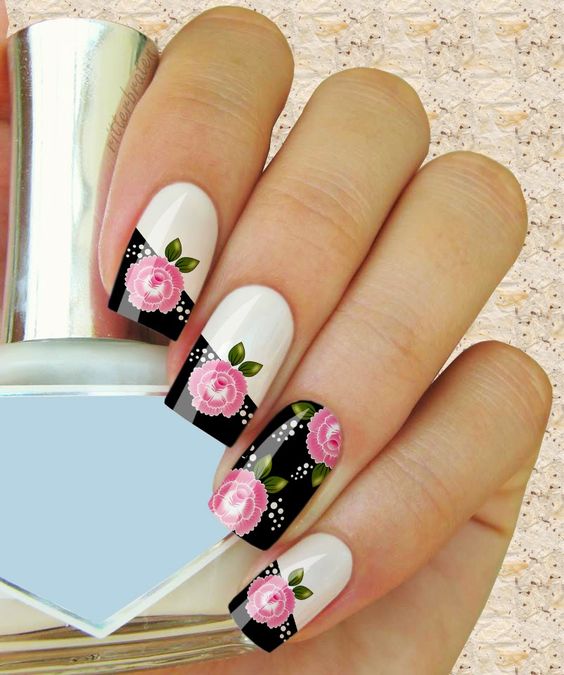 unhas com flores perfeitas